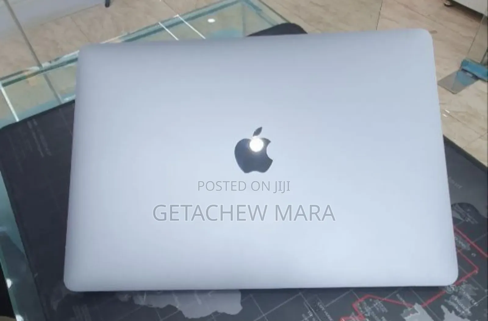 New Laptop Apple MacBook Pro 2020 M1 8GB Intel SSD 256GB