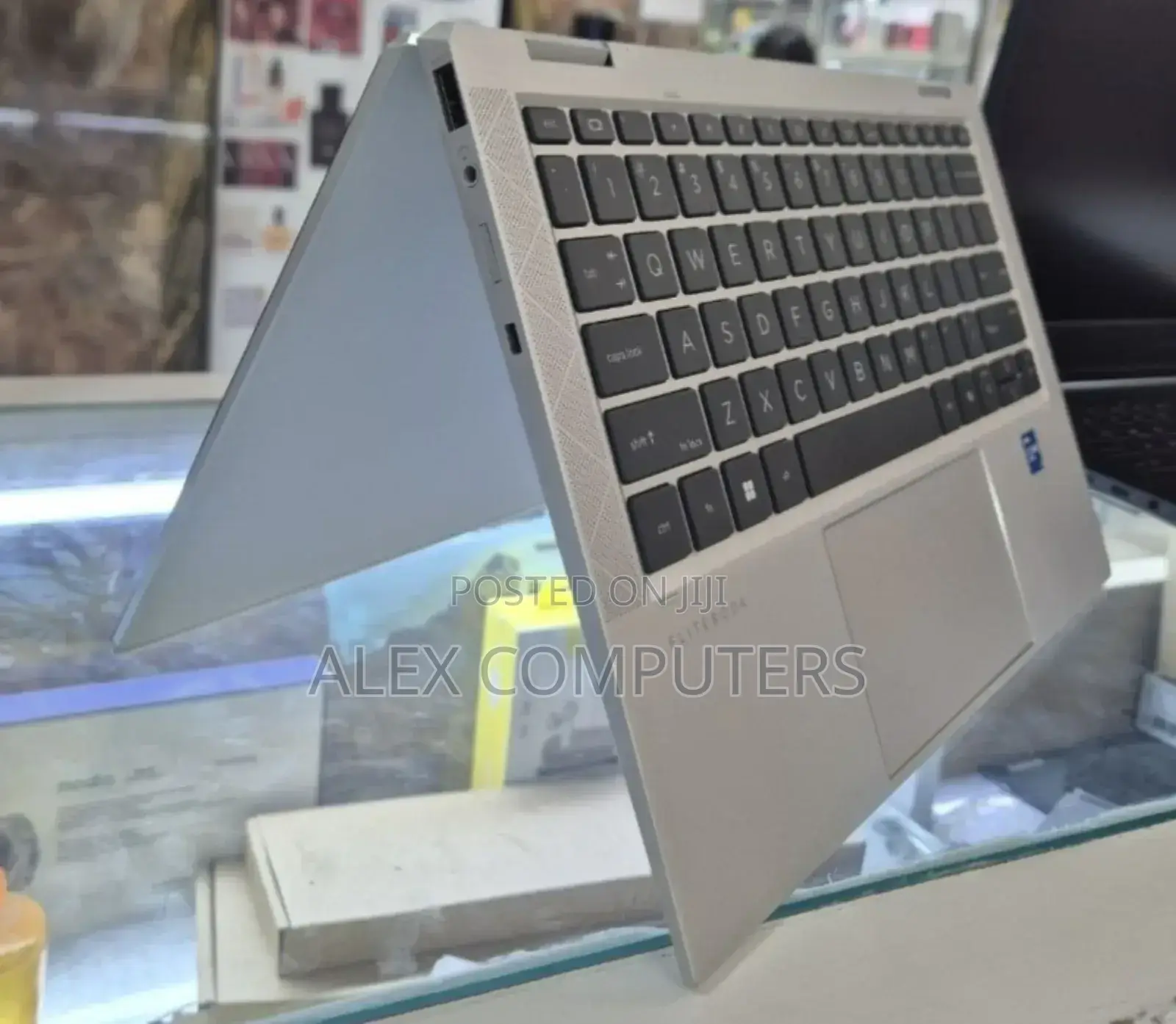 New Laptop HP EliteBook 840 16GB Intel Core I5 SSD 512GB