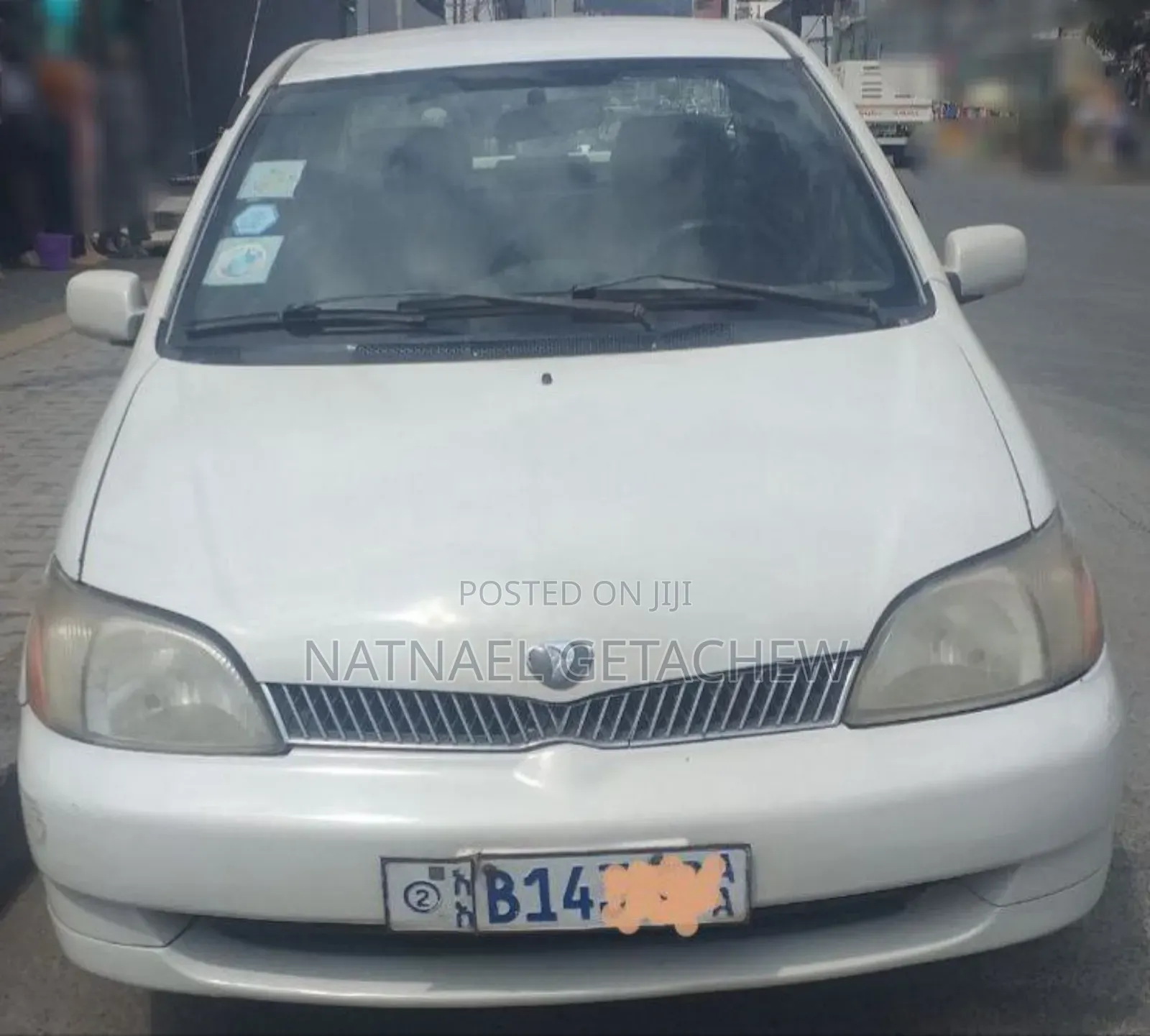 Toyota Platz 2003 White