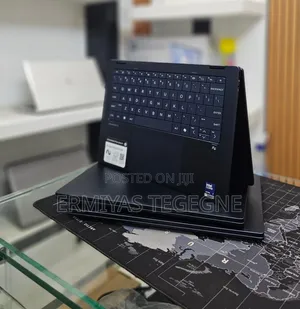 New Laptop HP OmniBook X Flip 14" 16GB Intel Core Ultra 7 SSD 256GB