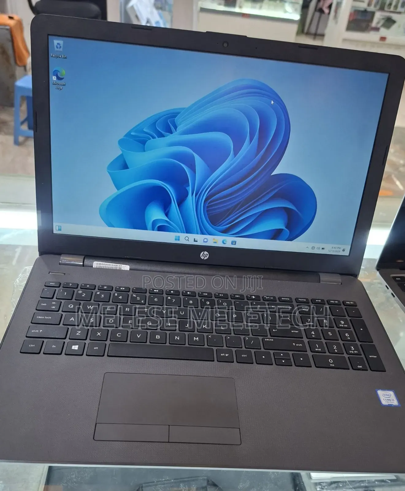 New Laptop HP Stream Notebook 8GB Intel Core I5 HDD 1T