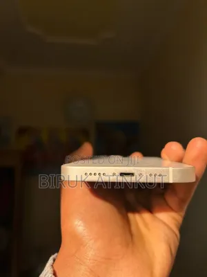 Apple iPhone 13 128 GB White