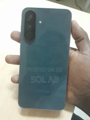 Photo - New Samsung Galaxy A56 256 GB Gray