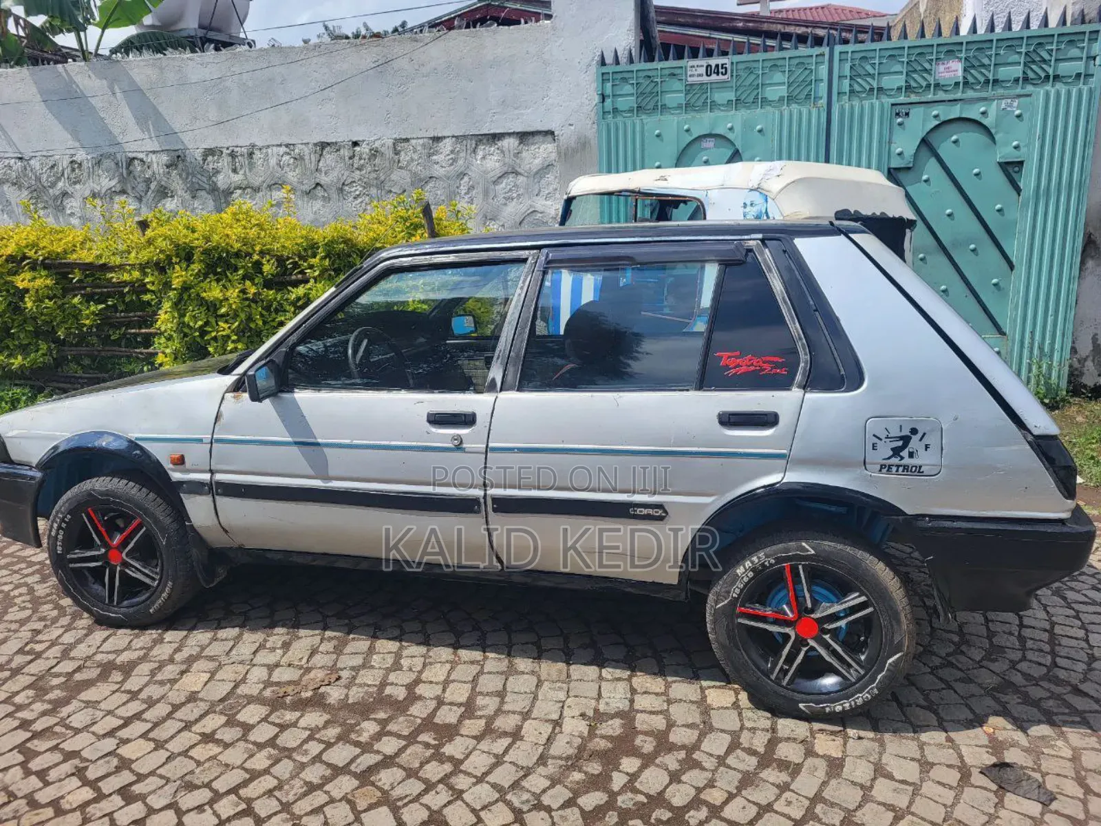 Toyota Corolla 1986 Silver