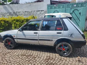 Toyota Corolla 1986 Silver