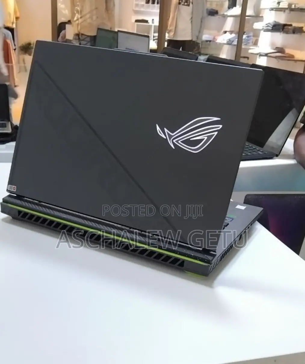 New Laptop Asus ROG Strix G15 16GB Intel Core I9 SSD 1T