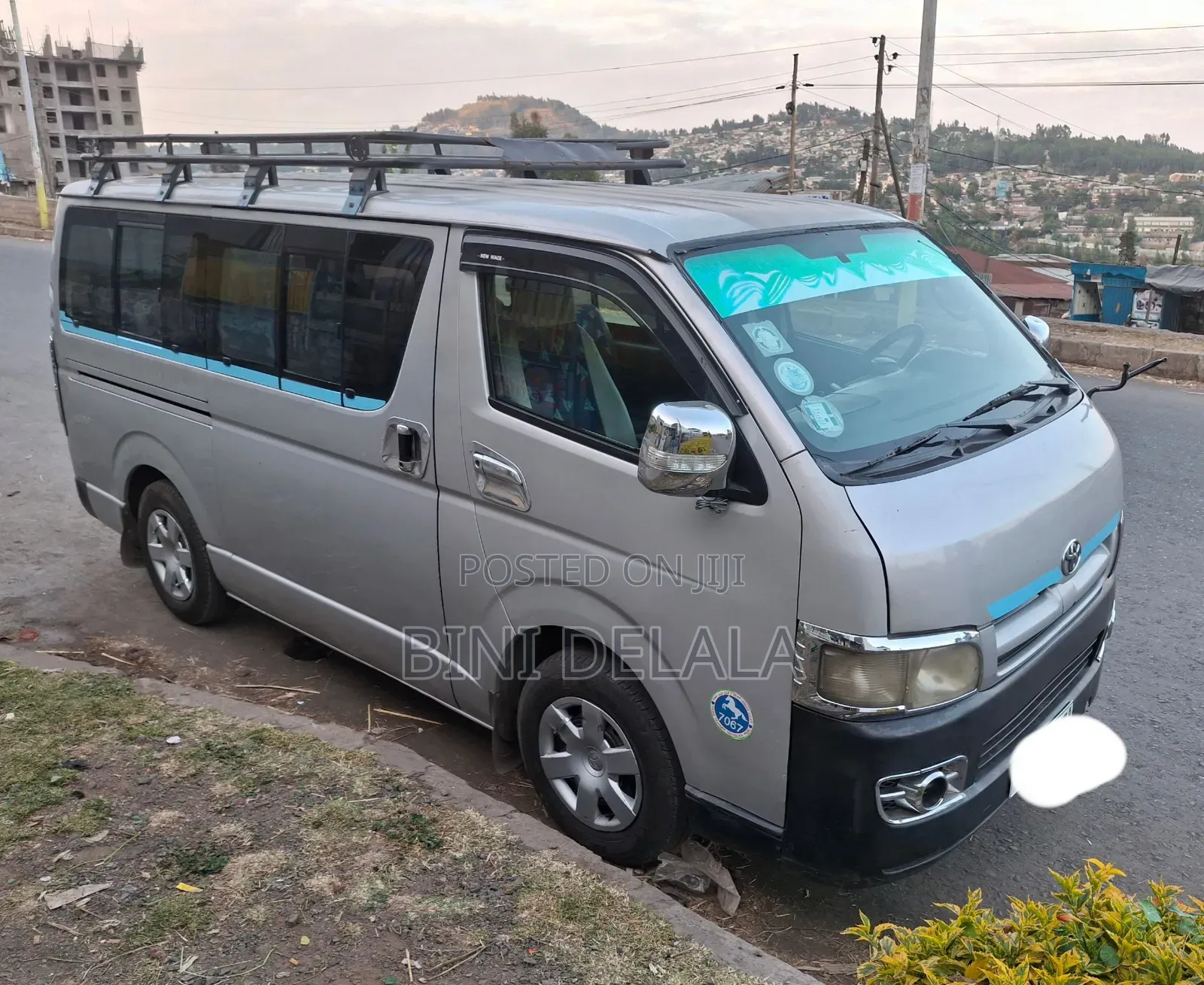Toyota HiAce 2006 Silver