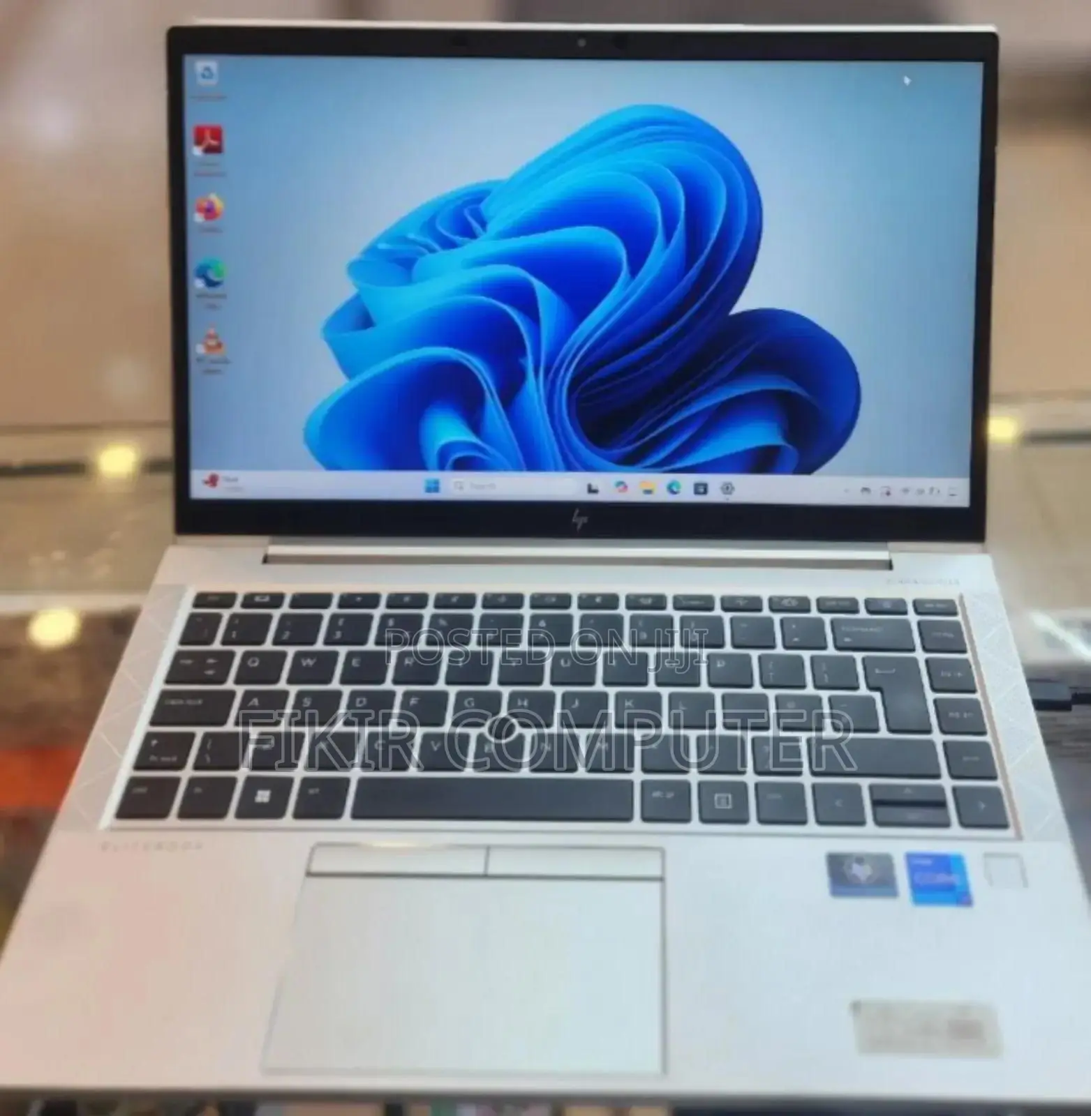 New Laptop HP EliteBook 840 G8 16GB Intel Core I7 SSD 512GB