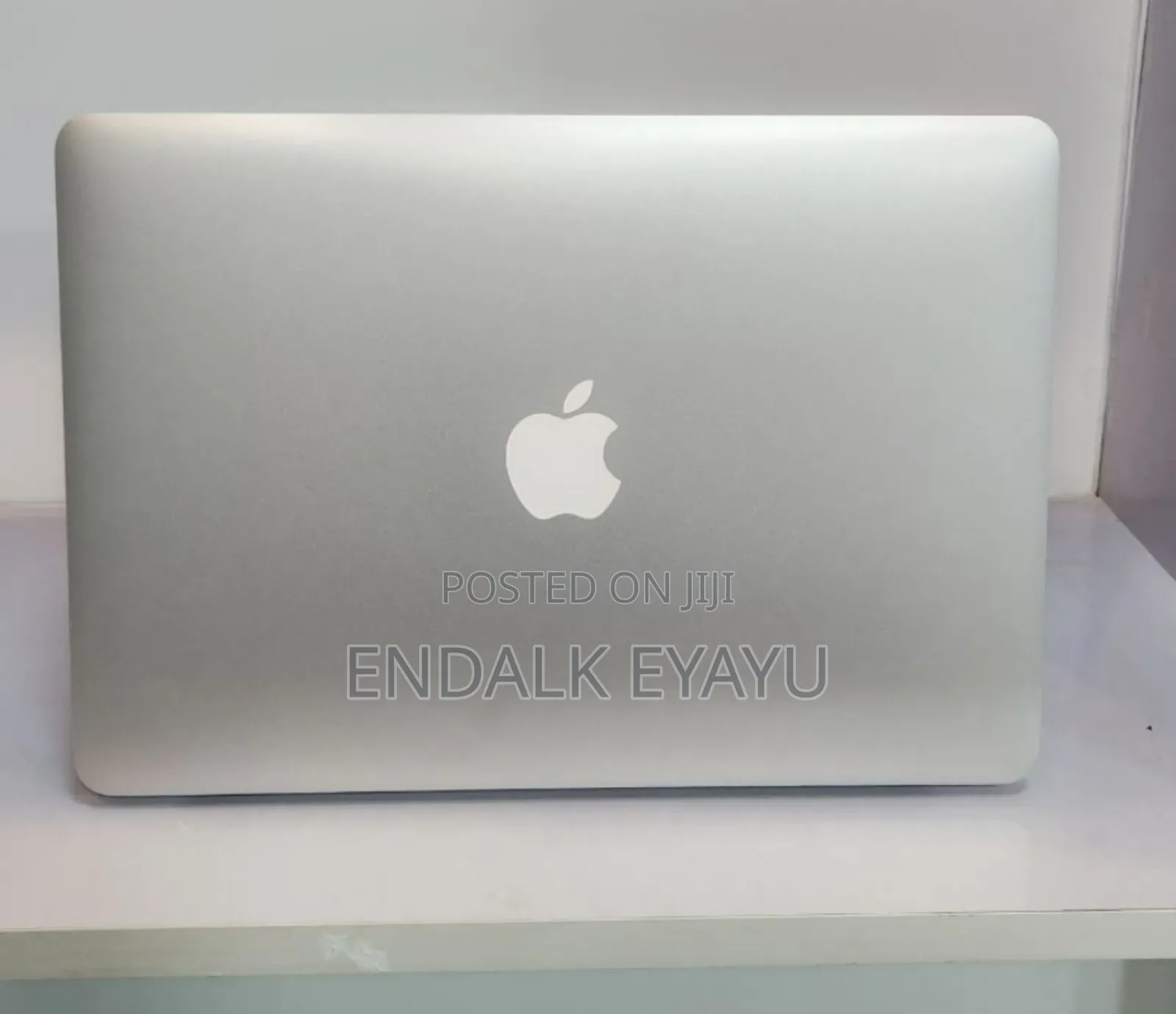 New Laptop Apple MacBook Air 2017 8GB Intel Core I5 SSD 128GB