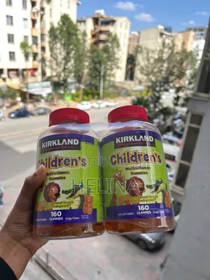 Photo - Restocked Kirkland Children's Multivitamin Gummies 160 Gummies