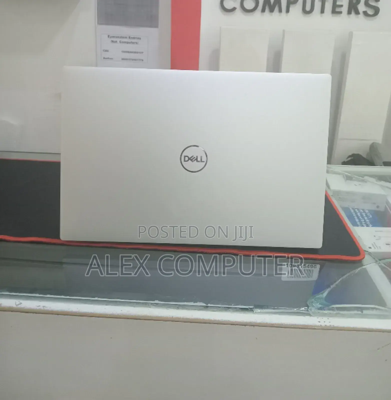 New Laptop Dell XPS 15 32GB Intel Core I9 SSD 2T