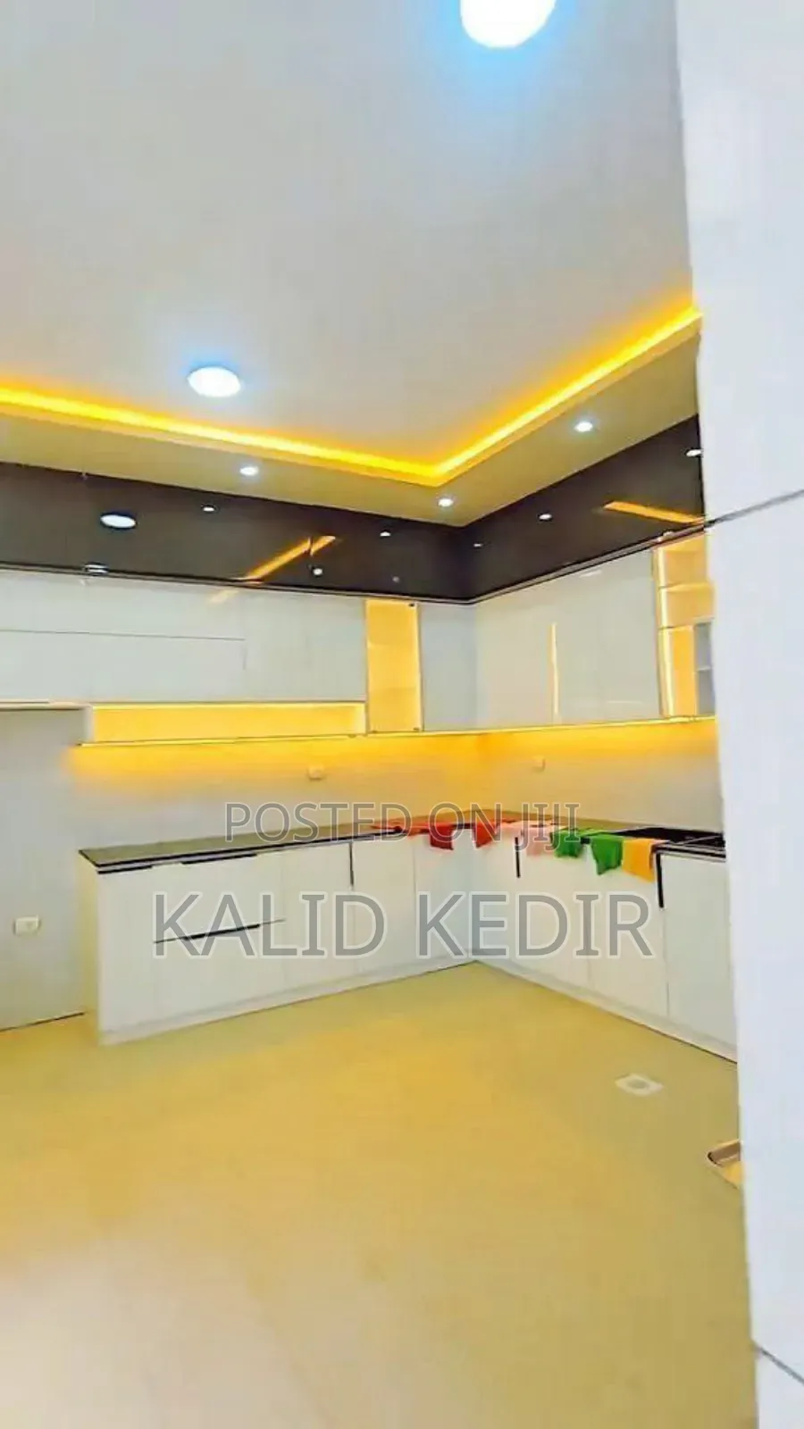 Furnished 9bdrm Townhouse/Terrace in Bole for sale