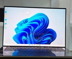 New Laptop Dell XPS 15 32GB Intel Core I9 SSD 1T