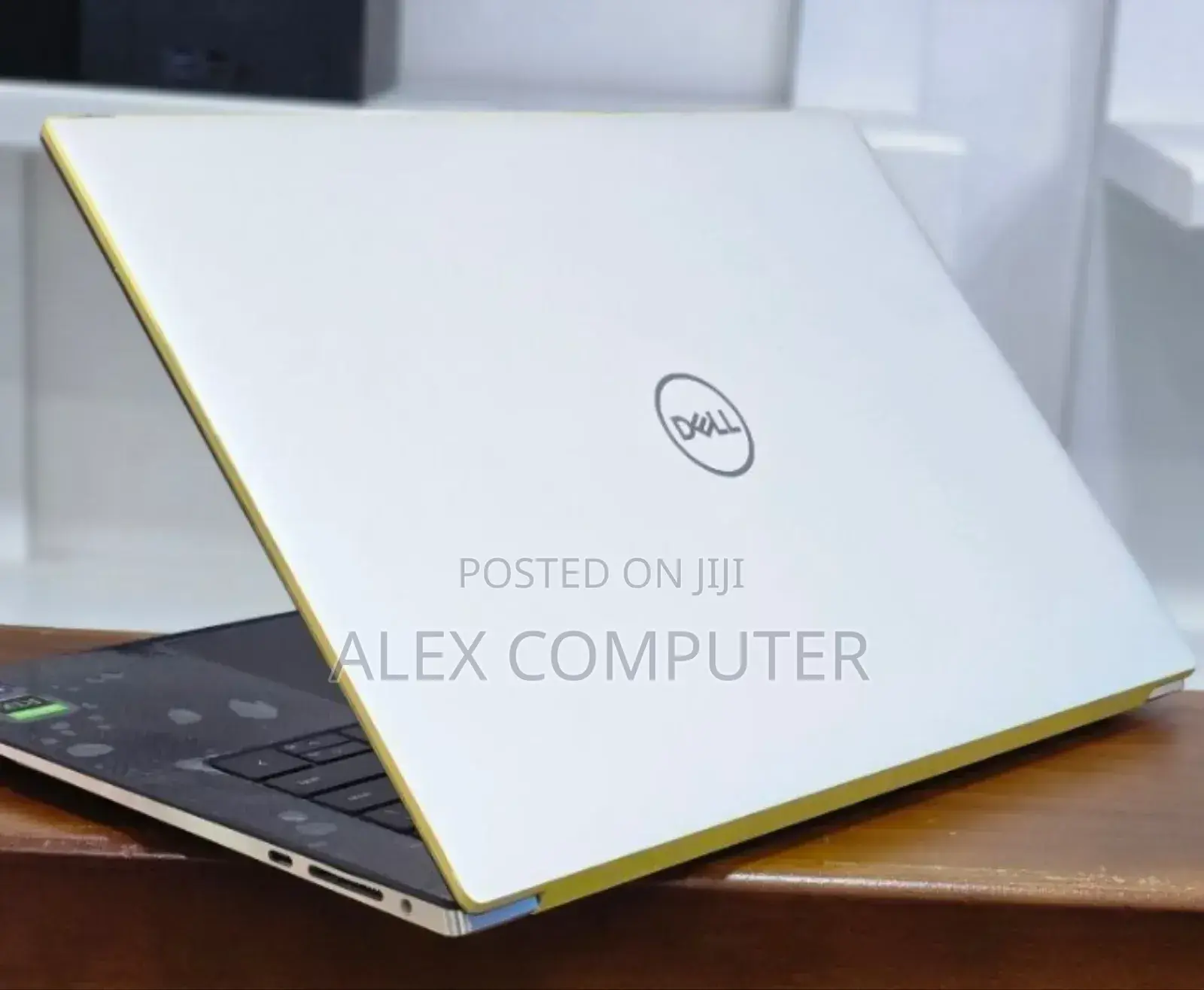 New Laptop Dell XPS 15 32GB Intel Core I9 SSD 1T