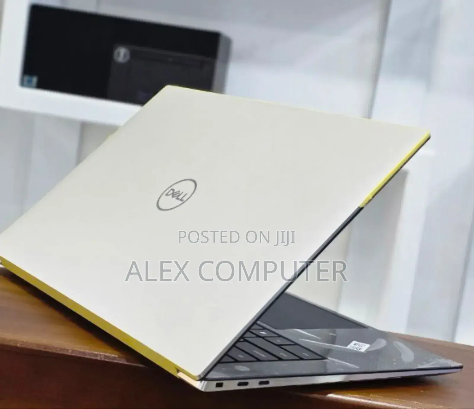 New Laptop Dell XPS 15 32GB Intel Core I9 SSD 1T