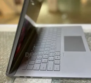 New Laptop Microsoft Surface Book 3 16GB Intel Core I7 SSD 256GB