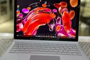 New Laptop Microsoft Surface Book 3 16GB Intel Core I7 SSD 256GB