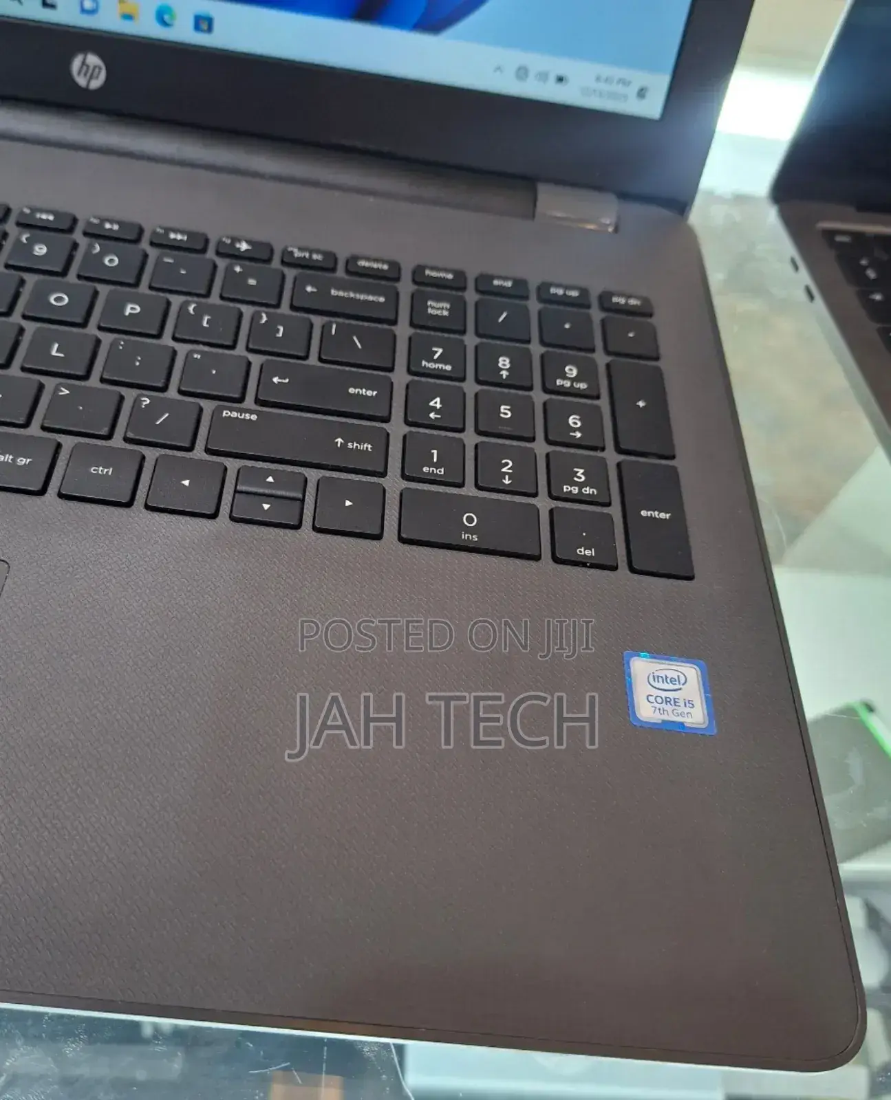 New Laptop HP Stream Notebook 8GB Intel Core I5 HDD 1T