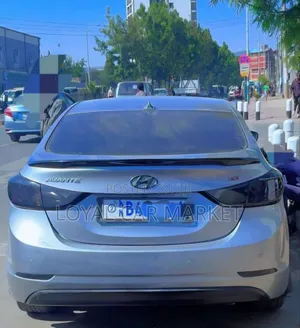 Hyundai Avante 2015 Gray