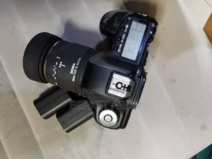 Photo - Canon 5d Mark 2