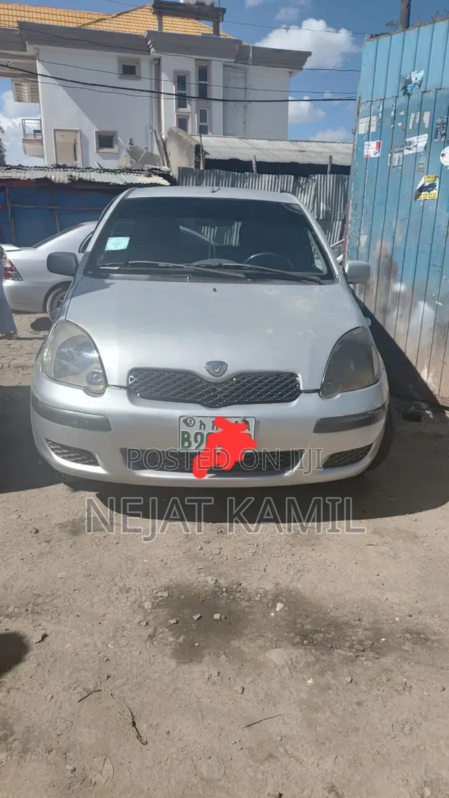 Toyota Vitz 1.0 FWD 3dr 2003 Silver