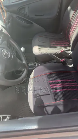 Toyota Vitz 1.0 FWD 3dr 2003 Silver