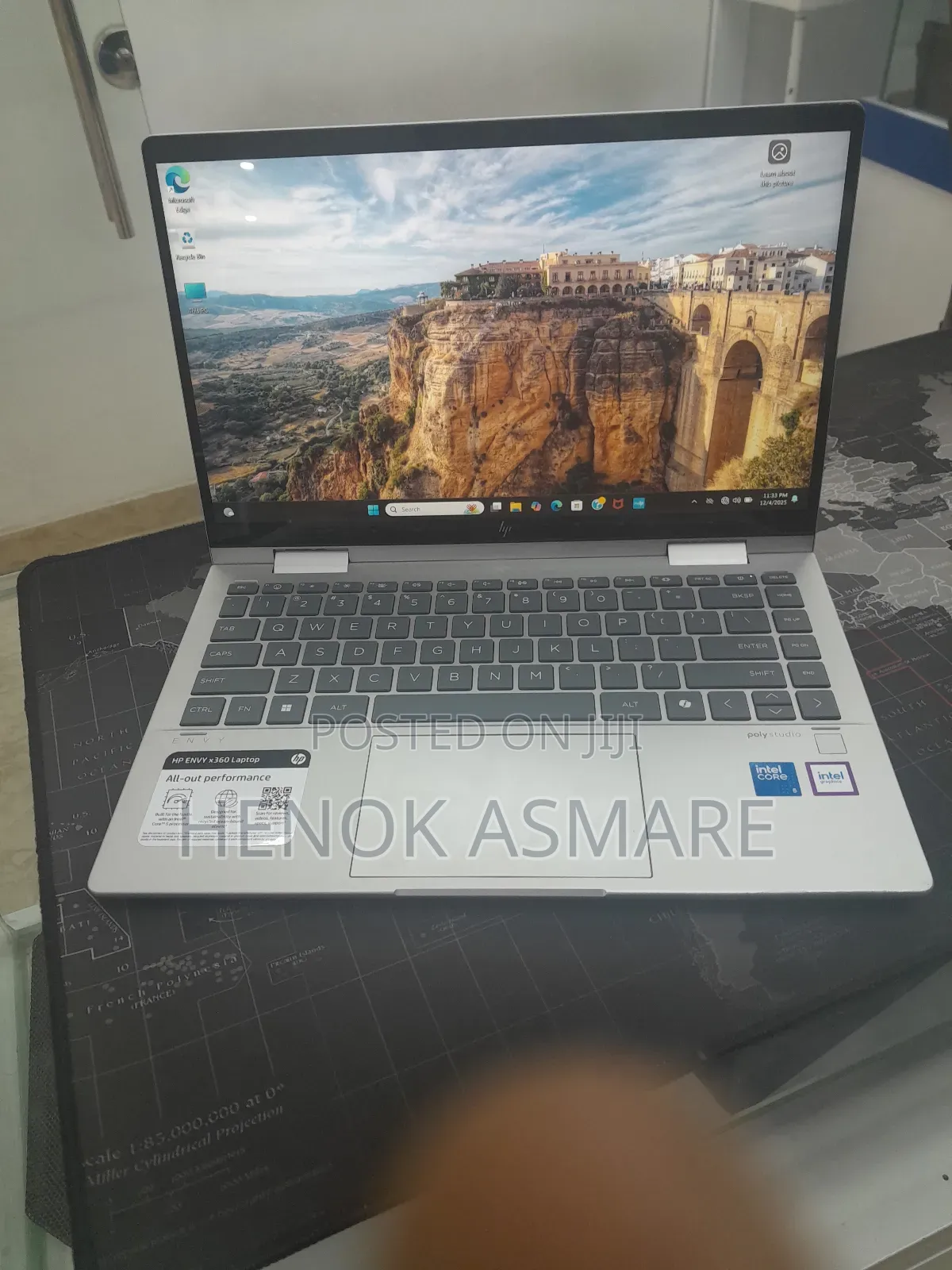 New Laptop HP Envy X360 8GB Intel Core 5 SSD 512GB