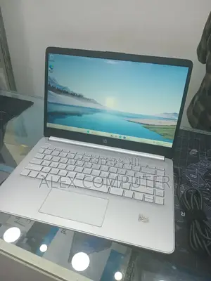 New Laptop HP Stream Notebook 8GB SSD 256GB