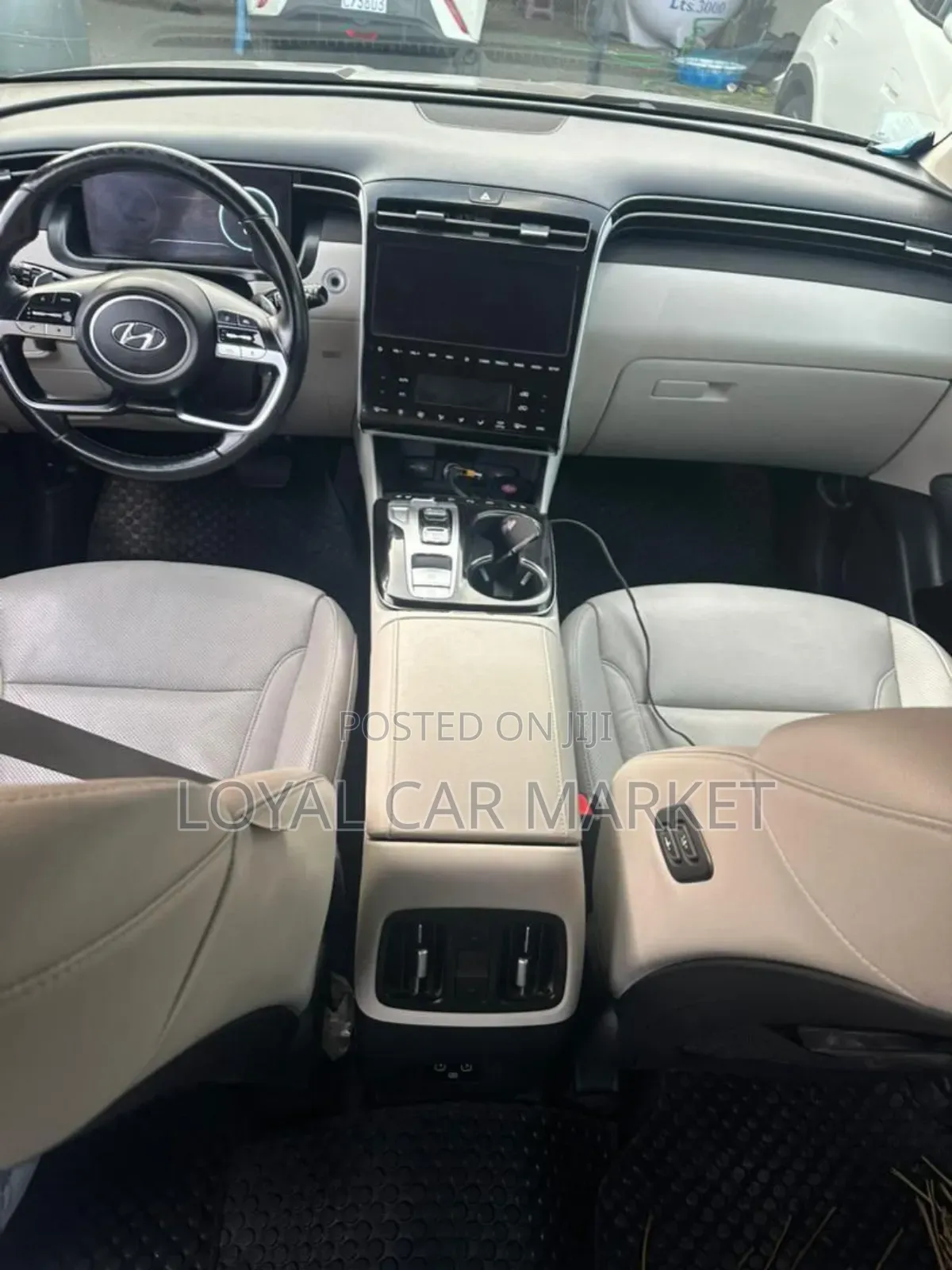 Hyundai Tucson 2021 Brown