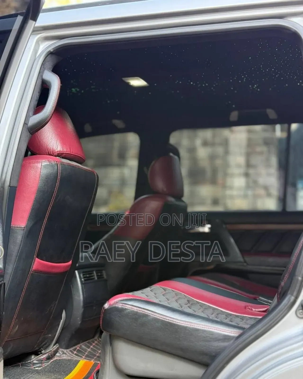 Toyota Land Cruiser 2011 Gray