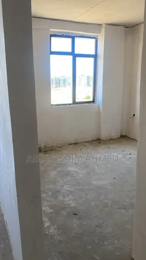 2bdrm Condo in Arabsa Gebreil, Bole for sale