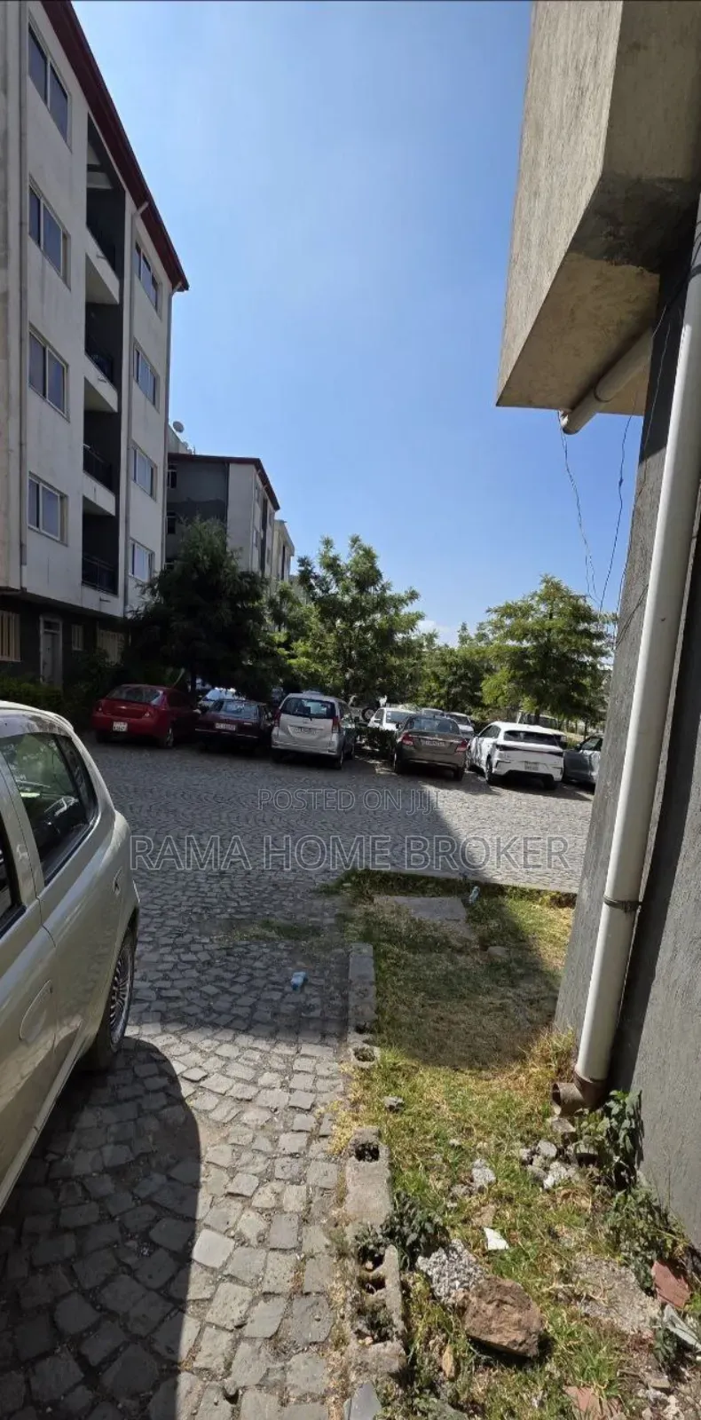 Furnished 1bdrm Apartment in ሀይሌ ሪል እስቴት, Yeka for sale