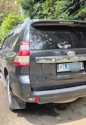 Toyota Land Cruiser Prado 2015 Black