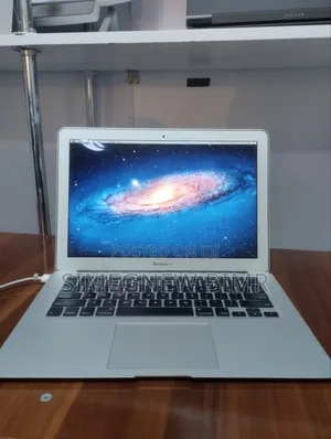 Photo - New Laptop Apple MacBook Air 2011 4GB Intel Core I5 SSD 128GB