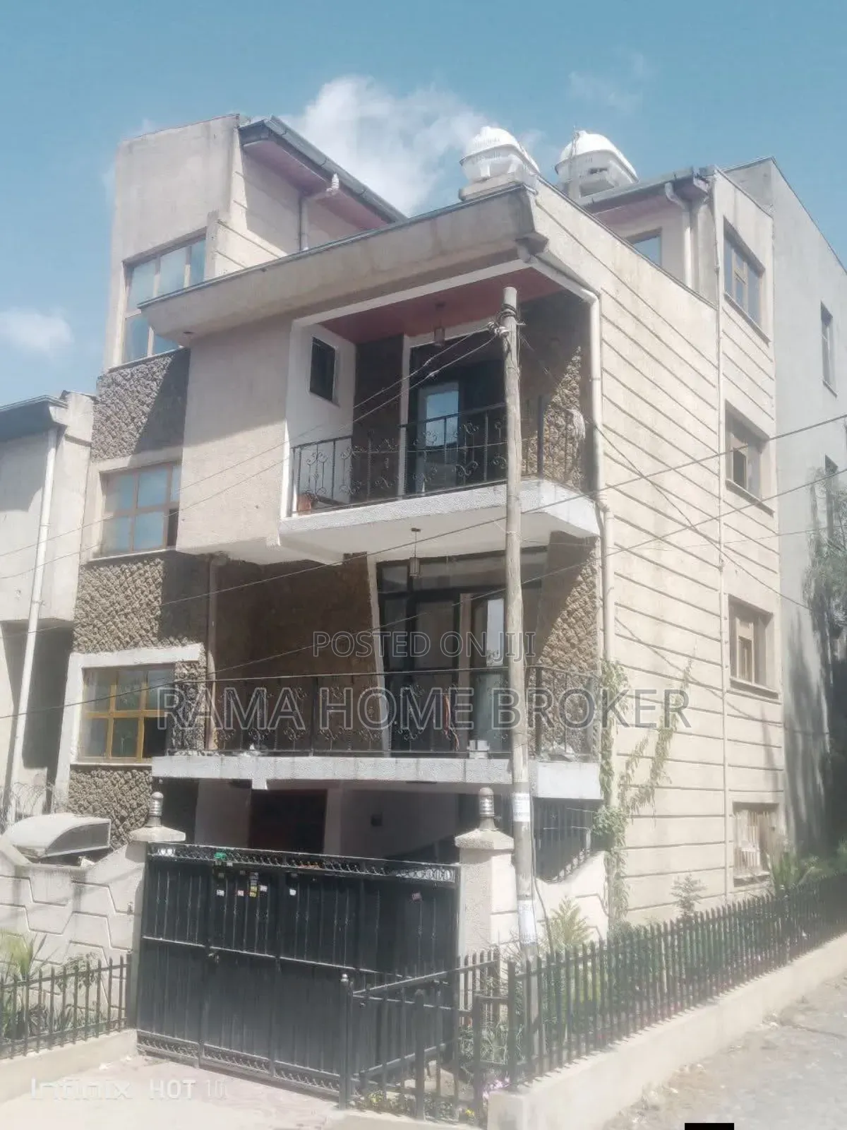 Furnished 3bdrm Apartment in Yeka for sale