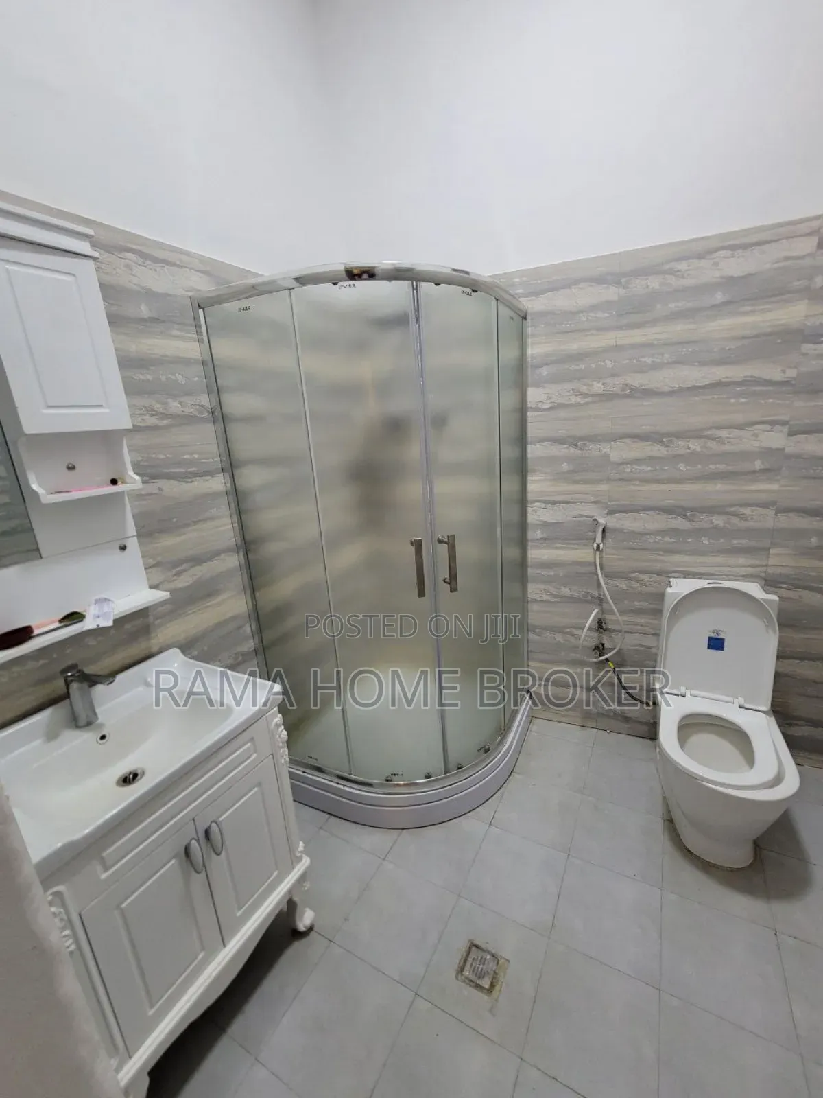 Furnished 4bdrm Block of Flats in Yeka for sale