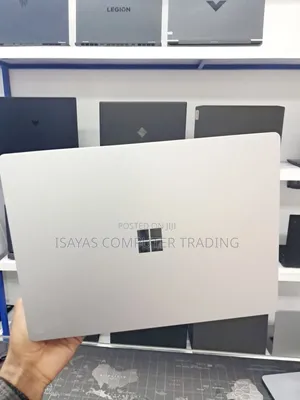 New Laptop Microsoft Surface 16GB Intel Core I7 SSD 512GB