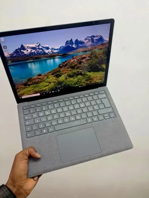New Laptop Microsoft Surface 16GB Intel Core I7 SSD 512GB