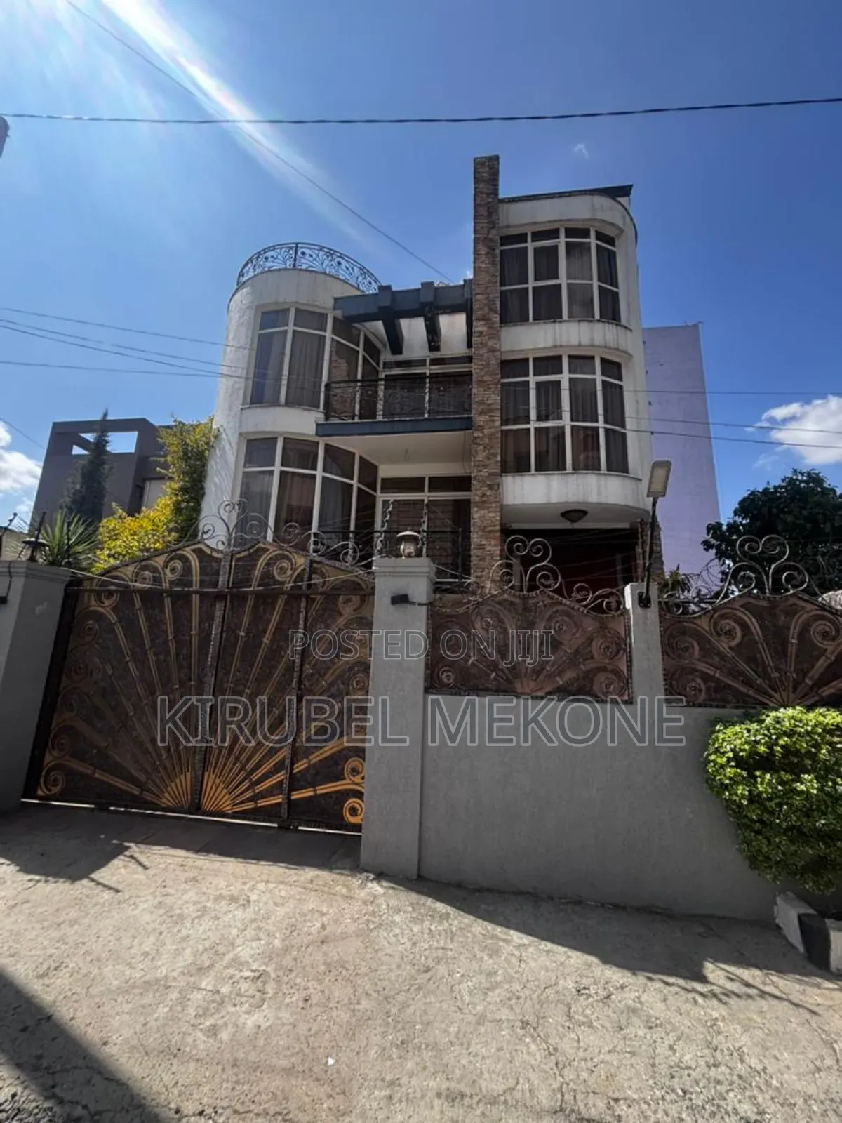 Furnished 5bdrm Villa in Bole for rent