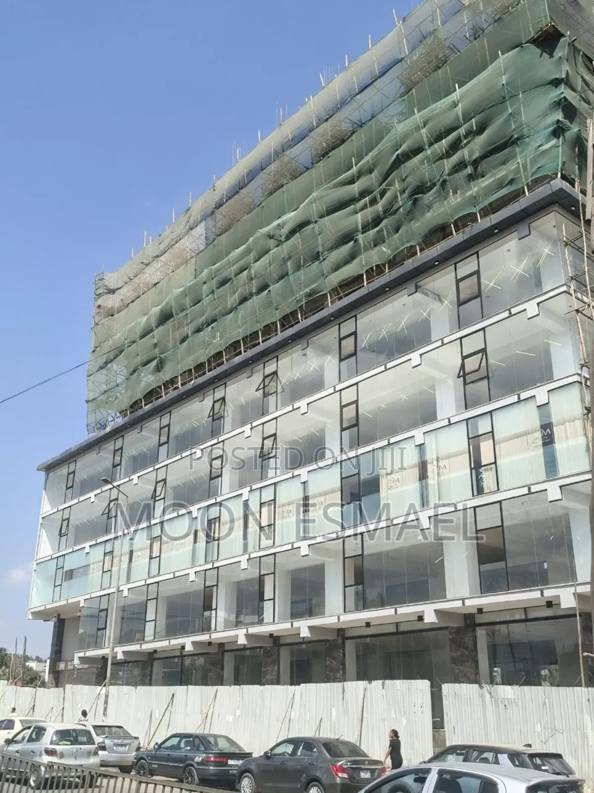 1bdrm Apartment in Mon Real Estate, Kolfe Keranio for sale