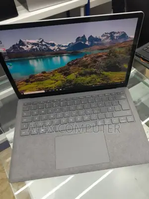 New Laptop Microsoft Surface Laptop 3 16GB Intel Core I7 SSD 512GB