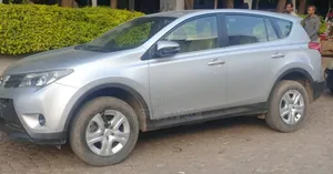 Photo - Toyota RAV4 2013 Silver