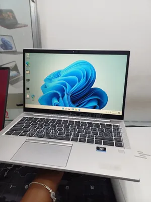 New Laptop HP EliteBook 840 16GB Intel Core i7 SSD 512GB