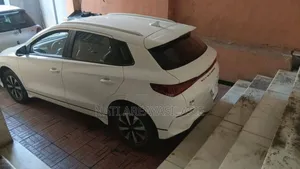 BYD E2 43 kWh 94 hp FWD 2024 White