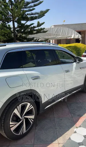 Volkswagen ID.6 2022 White