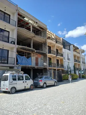 የሚሸጥ G+3 ቤት