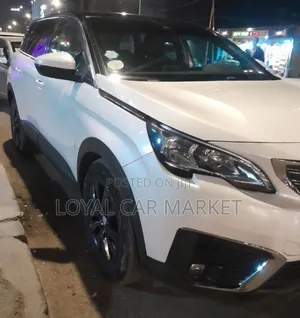 Peugeot 5008 2020 White