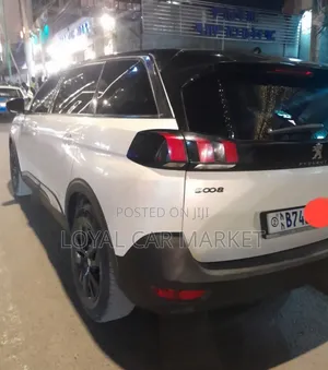 Peugeot 5008 2020 White
