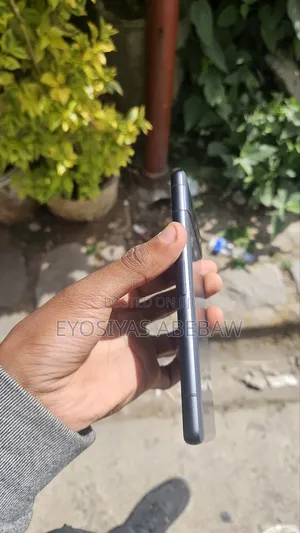 New Google Pixel 7a 128 GB Black