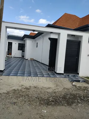 Photo - Furnished 3bdrm Villa in ሀያት ኮፓዉንድ, Bole for sale